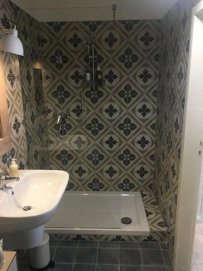 Via Mazzini Bed & Breakfast Bazzano 0*,  Italy